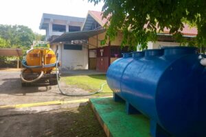 Kerjasama antara Pemerintah, Swasta, dan Komunitas: Tantangan dan Solusi Pengelolaan Air Limbah di Daerah Padat Penduduk